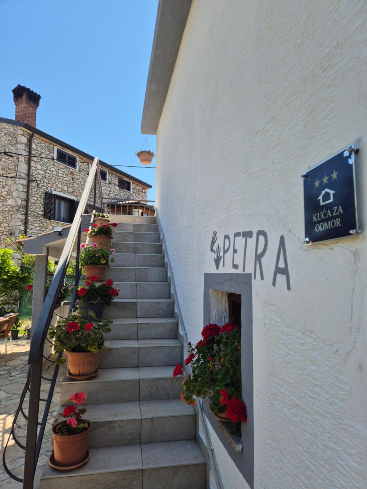 Апартаменты Kuca Za Odmor Petra Cepljani Экстерьер фото